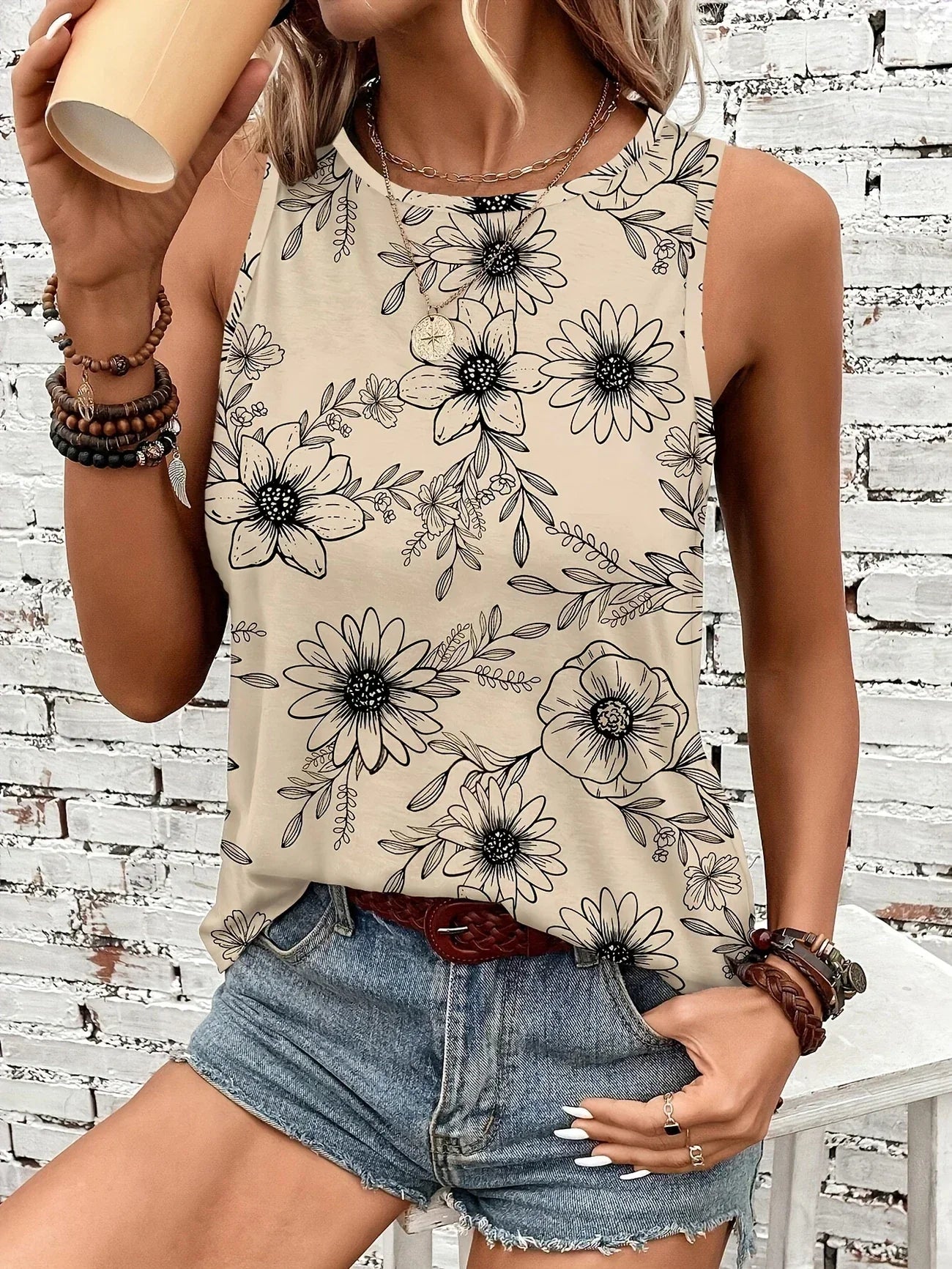 REYA | COMFORTABLE FLORAL SUMMER TOP