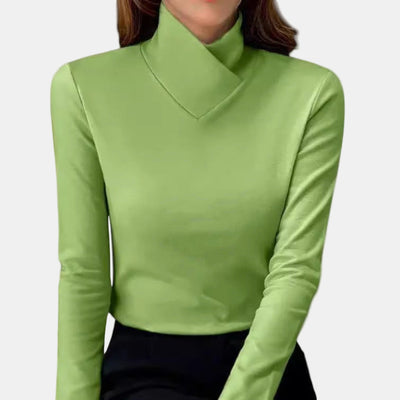 Ayla | Elegant Turtleneck Fit