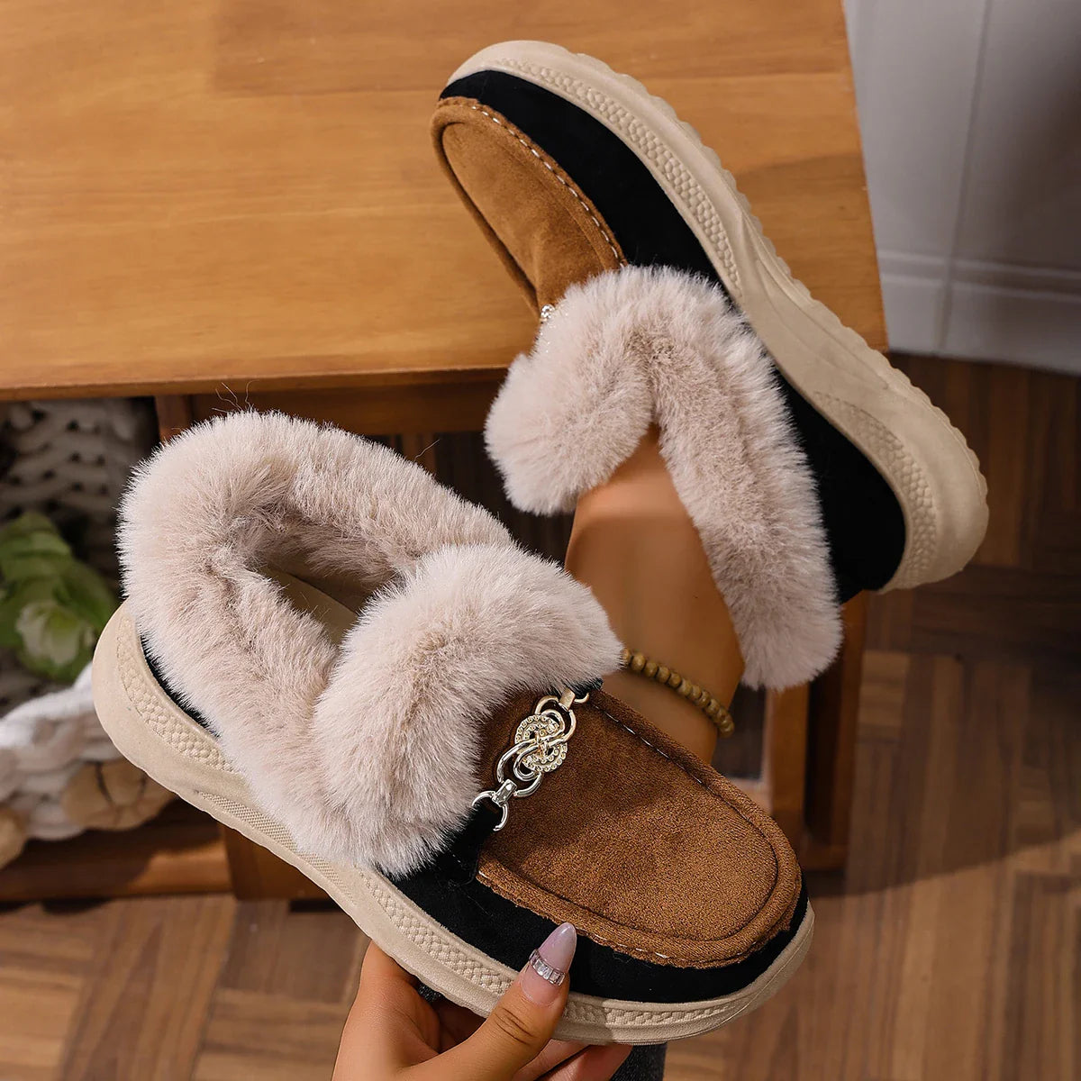 Valeria Lodge Fur Loafers